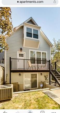 3rd image of 2911 N Seeley Ave #Ch