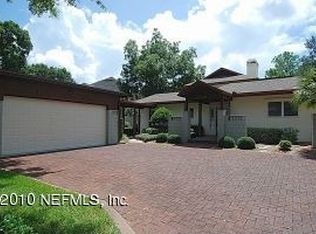 10126 Courtyards Pl W, Jacksonville, FL 32256