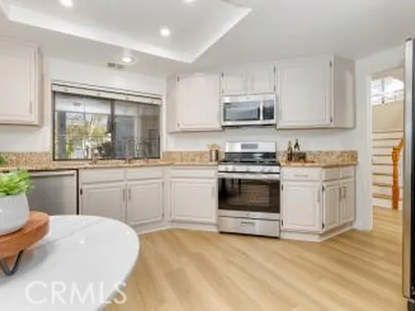 21602 Bedford Way, Santa Clarita, CA 91350