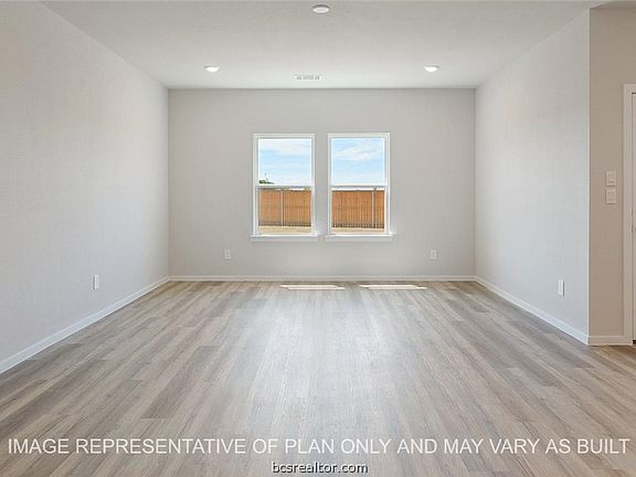 5th image of 5535 Harriet St