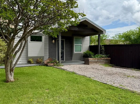 633 Rose Garden Dr #3, McKinney, TX 75072