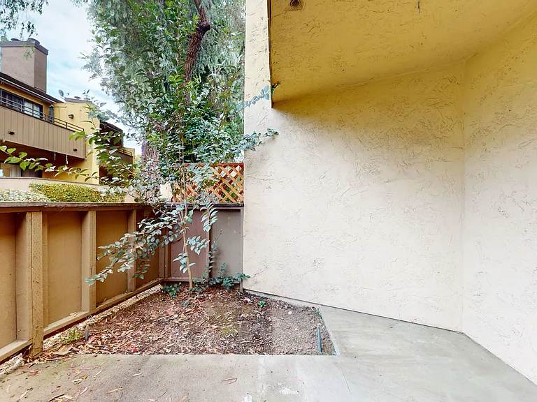 Pointe at Harden Ranch — Photo 60