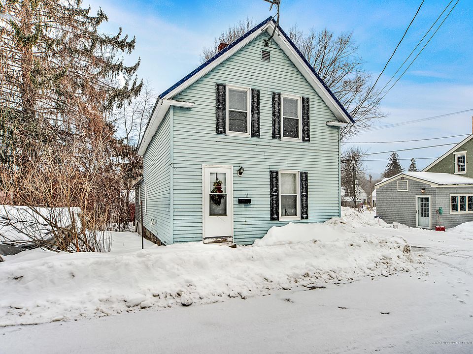 2nd image of 11 Middle St