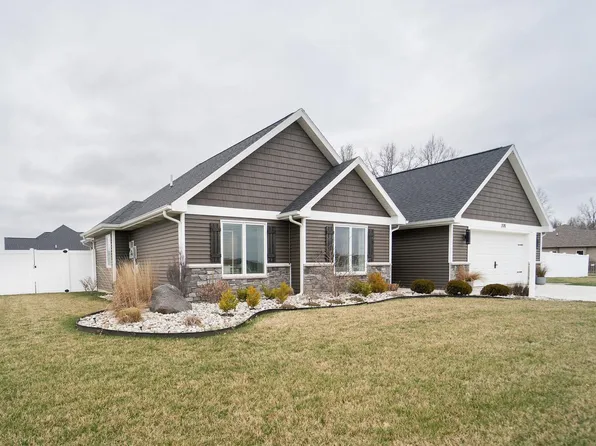 2170 Fieldcrest Dr, Bluffton, IN 46714