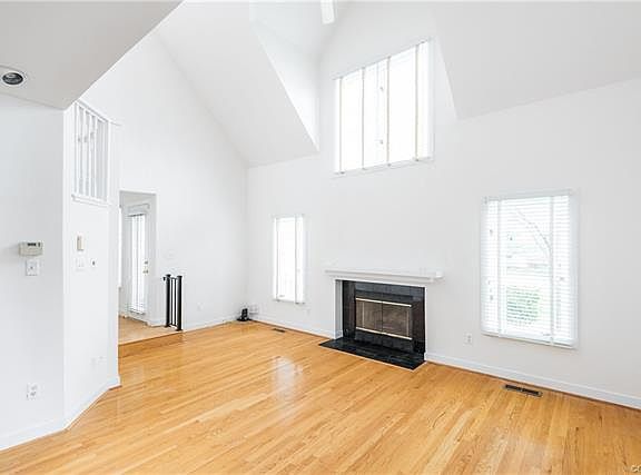 4th image of 8205 Greystone West Cir #0