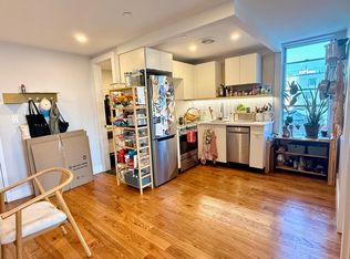 996 Carroll St #4B, Brooklyn, NY 11225