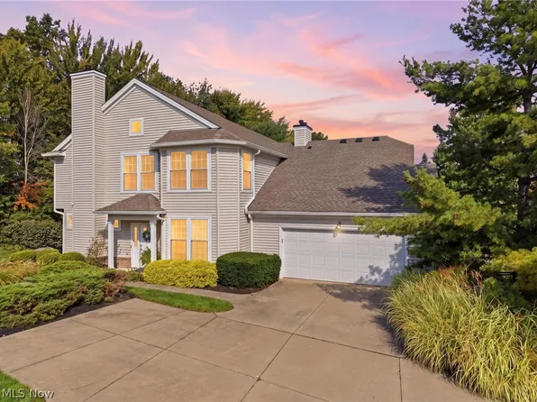 2694 Wyndgate Ct, Westlake, OH 44145