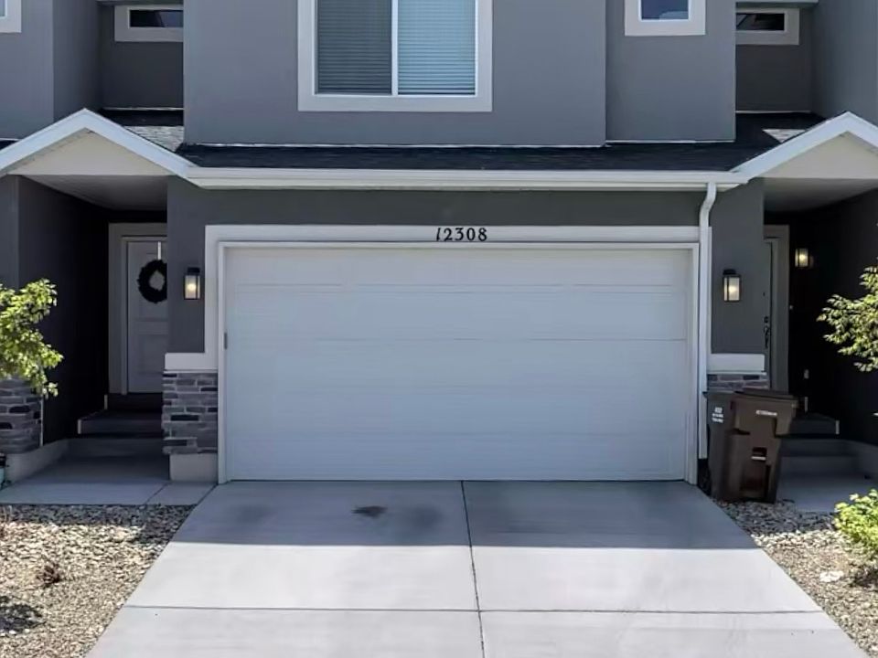1st image of 12308 S Andante Dr
