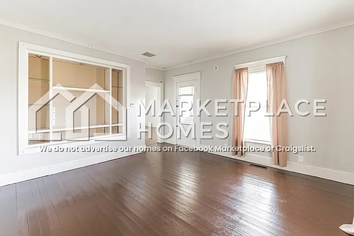 5202 E State Road 42 — Photo 4