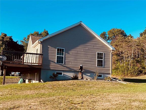 2nd image of 2526 County Road 7