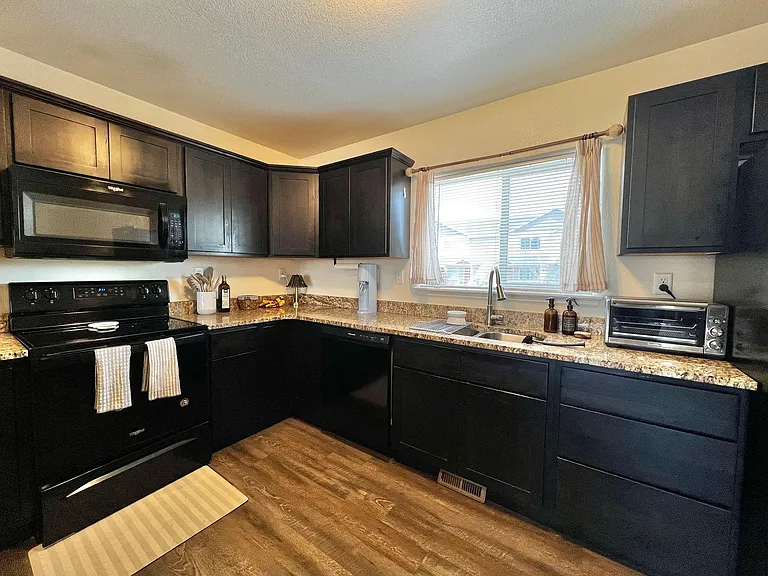 3660 W 25th St #1403 — Photo 5