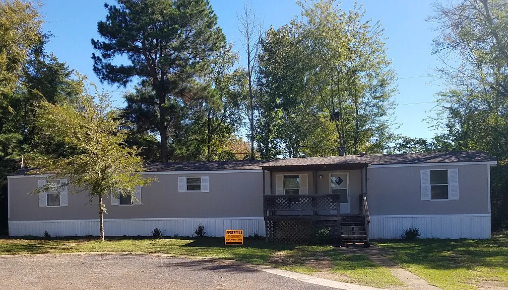 2908 Gilmer Rd — Photo 1
