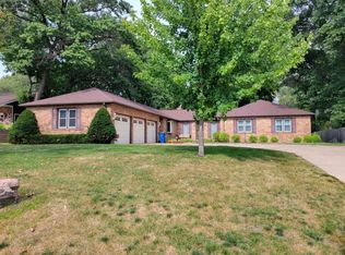 1549 Berne Rd NE, Fridley, MN 55421