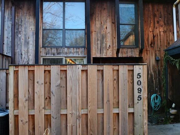 2nd image of 5095 Hollow Log Ln