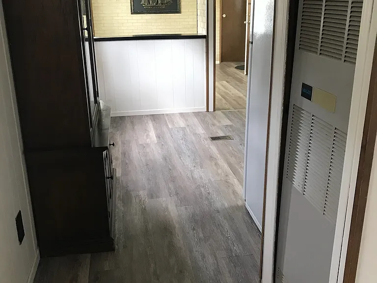 208 Bee Ridge Rd — Photo 12