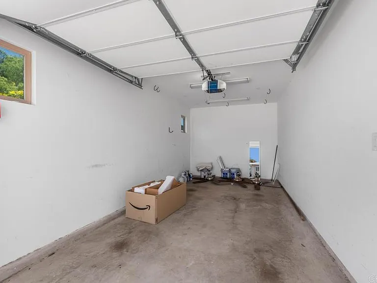 4410 Gresham St — Photo 51