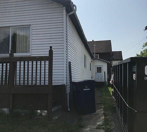 2nd image of 233 Hampshire St