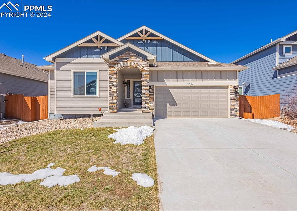 1st image of 9684 Country Vistas Way