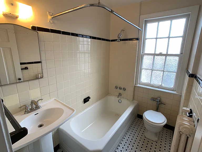2832 Thornhill Rd #321B — Photo 35