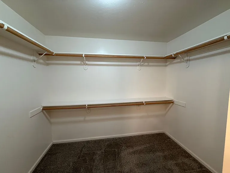 10919 Golden Valley Dr — Photo 10