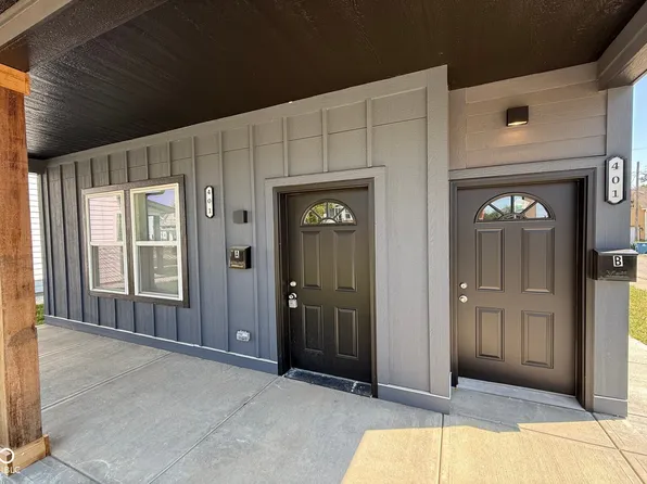 401 N Walcott St #B, Indianapolis, IN 46201