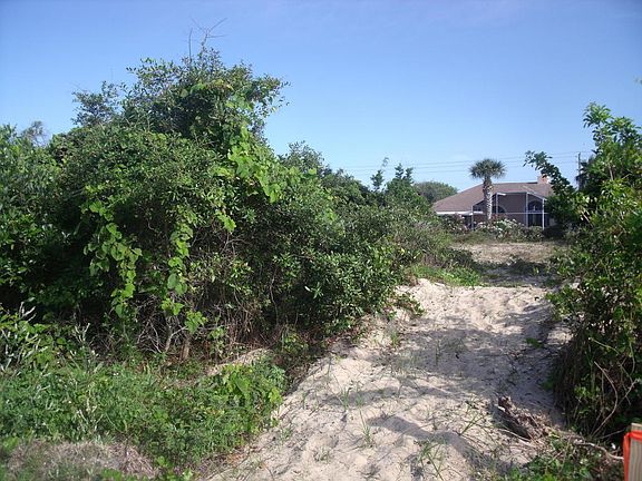 3rd image of 134 Capri Drive