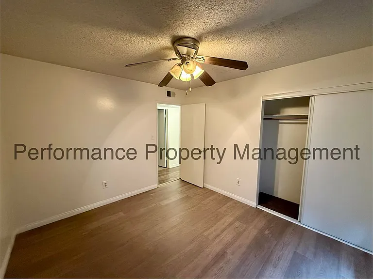 6800 Wilson Rd — Photo 9