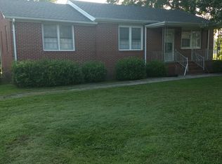 2002 N Road St, Elizabeth City, NC 27909