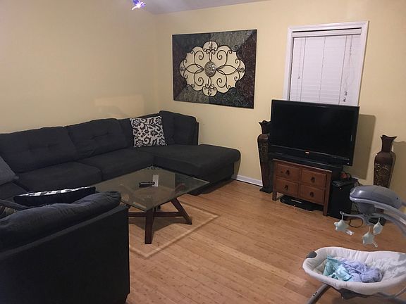 5th image of 231 Pompano St