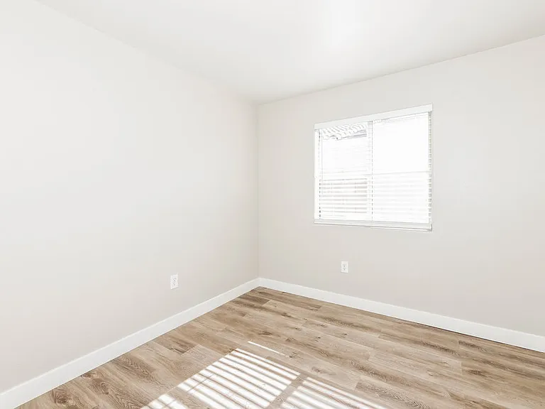 5285 Mineral Lake Dr — Photo 13