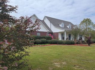 15 Woodbridge Dr, Belden, MS 38826