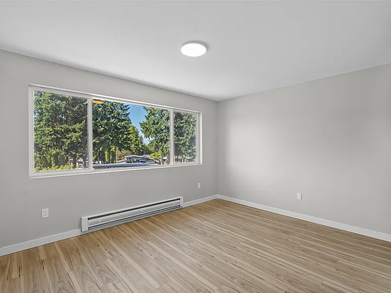 14204 Lake Hills Blvd #H — Photo 7