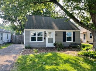1242 E 343rd St, Eastlake, OH 44095
