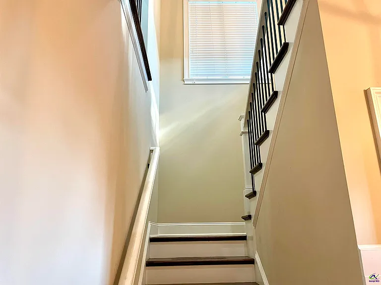104 Kloe Ct — Photo 24