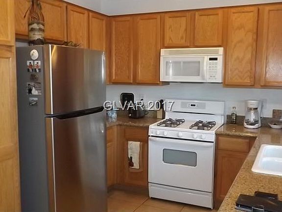 5th image of 10103 Deep Glen St