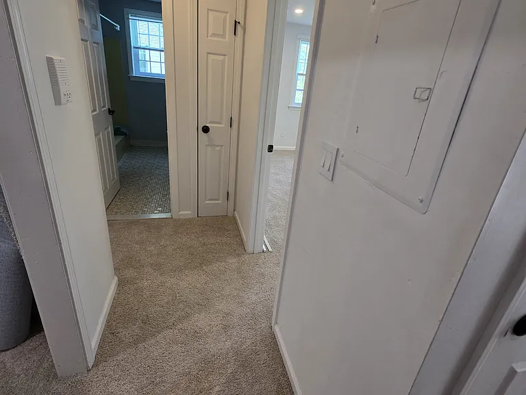 13 Meadowbrook Ln #3 — Photo 4