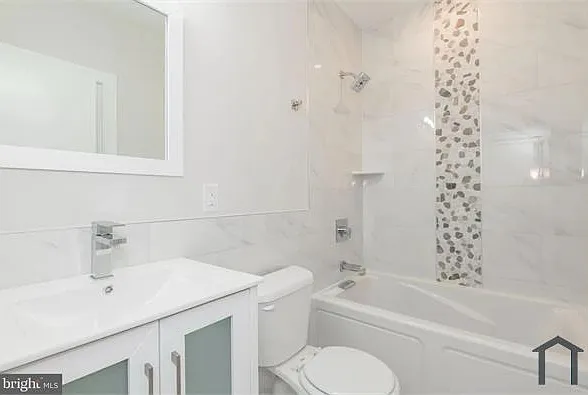 1926 N 6th St #3 — Photo 7
