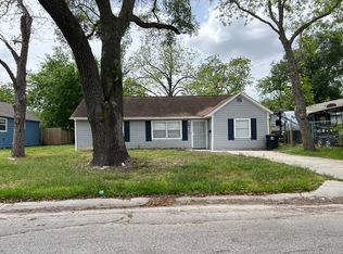 5106 Southwind St, Houston, TX 77033