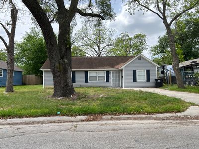 5106 Southwind St, Houston, TX, 77033