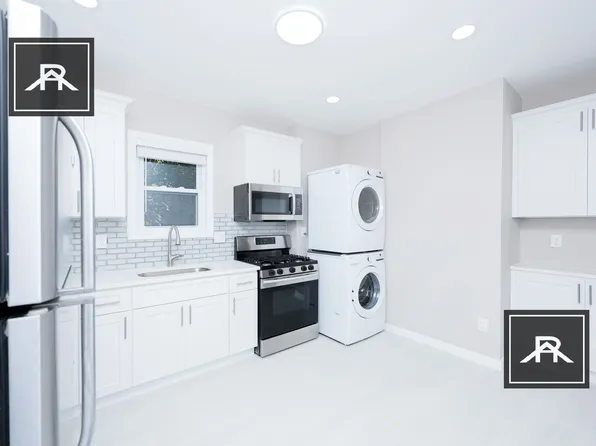 17 Saunders St #15, Allston, MA 02134