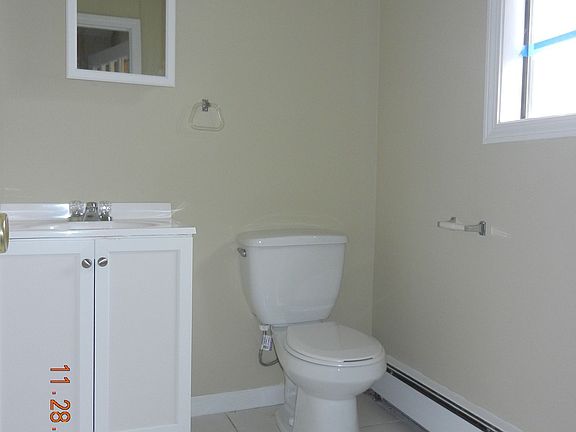 1/2 bath
