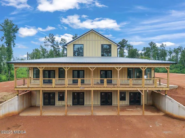 1378 Hopewell Rd, Forsyth, GA 31029