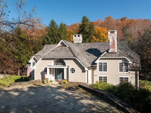 33 Forest Haunts Road, Winhall, VT 05340