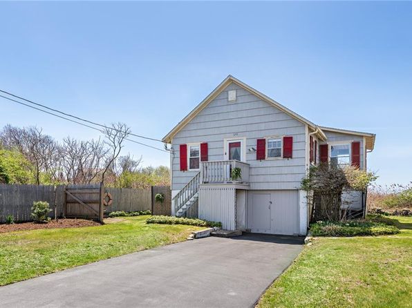 120 Houston Ave, Narragansett, RI 02882
