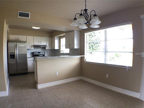 4th image of 23047 Jumper Ave