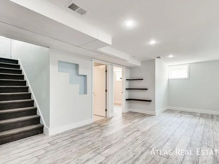 7486 Turner Dr #BASEMENT — Photo 6