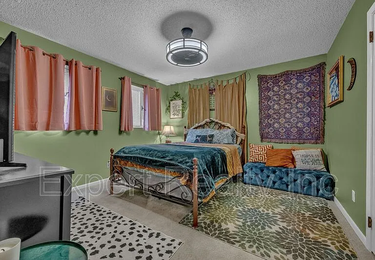 373 Laredo Dr — Photo 18