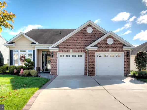 63 Cottage Gate Cir, Sewell, NJ 08080