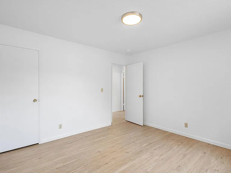 1530 Stanton St #C — Photo 12