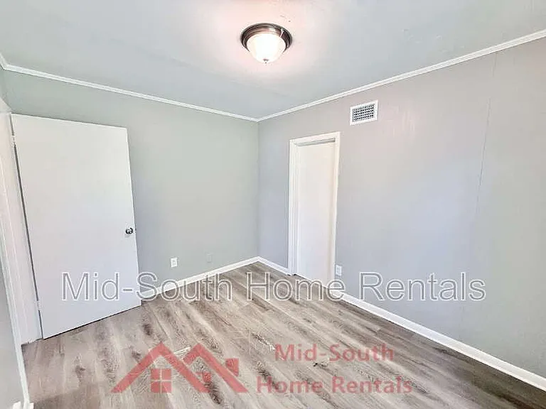 1730 Tahiti Ln — Photo 14